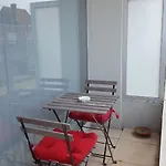 Raversijde With Sea View Апартаменти