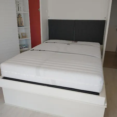 Raversijde With Sea View Ostende