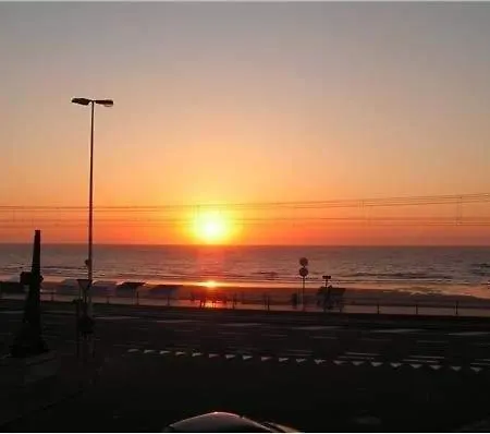 Raversijde With Sea View *