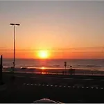 Raversijde With Sea View *